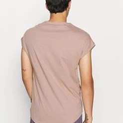 Budget 💯 YOURTURN UNISEX - T-shirt basique Meilleur Prix Garanti t shirt Col rond all 🧨 -YOURTURN Soldes 2022 0746da581e1442c1aa2e7e8aa3108f9b scaled