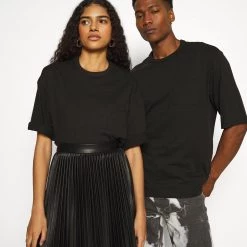 Les meilleures critiques de 👍 En promotion YOURTURN UNISEX - T-shirt basique t shirt Col rond all 🔥