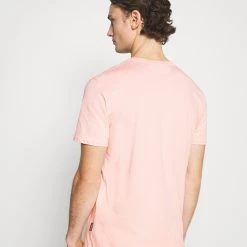 Coupon ⭐ YOURTURN Prix Avantageux UNISEX - T-shirt imprimé t shirt Col rond all 🔔 -YOURTURN Soldes 2022 145e06b4898c4c2e8a3571ce5a3e03ca scaled