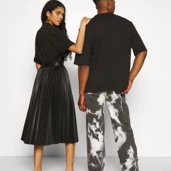 Les meilleures critiques de 👍 En promotion YOURTURN UNISEX - T-shirt basique t shirt Col rond all 🔥 -YOURTURN Soldes 2022 14ab798716094bdd88c3b7a92fcd006b scaled