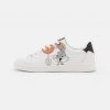 Meilleur prix ✔️ YOURTURN SPACE JAM UNISEX - Baskets basses Authentique 100% sneaker Rond all 😀 -YOURTURN Soldes 2022 18e3783c6a404aeb839d6d99d0372c07 scaled