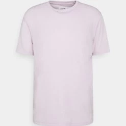 De gros ❤️ Plus Bas Prix De Vente YOURTURN UNISEX - T-shirt basique t shirt Col rond all ✨ -YOURTURN Soldes 2022 1e45877a58da4524849cdbbe1452e48e scaled