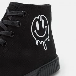 Coupon 🎁 YOURTURN UNISEX - Baskets montantes Rabais sneaker Rond all 🧨 -YOURTURN Soldes 2022 257995062f4044df8b93a724cc40e328 scaled