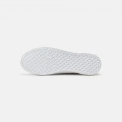 Remise 🎁 Se Vend Bas Prix YOURTURN UNISEX - Baskets montantes sneaker Rond all ❤️ -YOURTURN Soldes 2022 25881b32160b419bb52e0650649e82d0 scaled