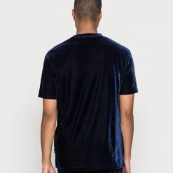 Grosses soldes 🔔 Soldes En Ligne YOURTURN VELVET UNISEX - T-shirt basique t shirt Col rond all 🌟 -YOURTURN Soldes 2022 26be0c6592bb4108a0684e626859f7db scaled