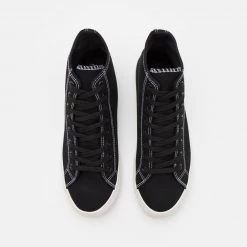 Promo ✨ YOURTURN Prix Gelé DISNEY UNISEX - Baskets montantes sneaker Rond all 🌟 -YOURTURN Soldes 2022 27bf1bb306c140e698e5df7d100c627d scaled