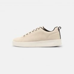 Offres 😀 YOURTURN Haute Qualité UNISEX - Baskets basses sneaker Rond all 🔔 18 Offres 😀 YOURTURN Haute Qualité UNISEX - Baskets basses sneaker Rond all 🔔 -YOURTURN Soldes 2022 30980a4f2ffa45f8be724e4d0daf7b1a 2 scaled