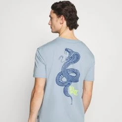 Meilleure affaire ✔️ YOURTURN UNISEX - T-shirt imprimé Discount En Ligne t shirt Col rond all ⌛ -YOURTURN Soldes 2022 3e64a504fe354bec8f52be50844125f1 scaled