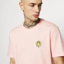 Promo 😍 Rabais YOURTURN T-shirt imprimé t shirt Col rond all 🎁 -YOURTURN Soldes 2022 4007beecaed44a939686aa248fa57089 scaled