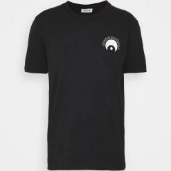 Sortie 🎉 Soldes En Ligne YOURTURN UNISEX - T-shirt imprimé t shirt Col rond all 😍 -YOURTURN Soldes 2022 407de539a7064f2f881f906b94ce7d93 scaled