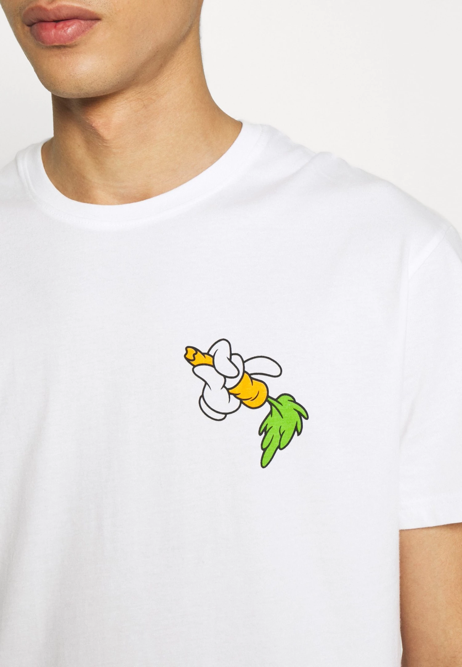 Remise ✨ YOURTURN LOONEY TUNES UNISEX - T-shirt imprimé Prix Réduit t shirt Col rond all ✨ 7 Remise ✨ YOURTURN LOONEY TUNES UNISEX - T-shirt imprimé Prix Réduit t shirt Col rond all ✨ – Image 5