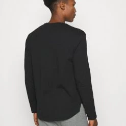 Acheter 👍 Prix Accessible YOURTURN T-shirt à manches longues t shirt Col rond all ✔️ 12 Acheter 👍 Prix Accessible YOURTURN T-shirt à manches longues t shirt Col rond all ✔️ -YOURTURN Soldes 2022 413e524b477d4e4aa0bc1feb2f09091f scaled