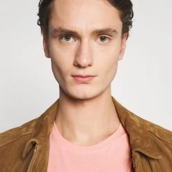 De gros 😍 Qualité Garantie YOURTURN UNISEX - T-shirt imprimé t shirt Col rond all 👏 -YOURTURN Soldes 2022 58547de9f29e4bc8899de0e3fe700676 scaled