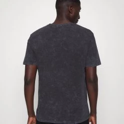 Acheter ✔️ YOURTURN UNISEX - T-shirt imprimé Prix Sacrifiés t shirt Col rond all 🔔 -YOURTURN Soldes 2022 5c0fe93540d446aabbdb71fbaf5d1b88 scaled