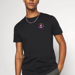 Top 10 🌟 Prix Allégé YOURTURN UNISEX - T-shirt imprimé t shirt Col rond all 🔥 -YOURTURN Soldes 2022 61f90ebc686245f598cf8563b7a65330 scaled