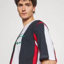 De gros ✨ YOURTURN UNISEX - T-shirt imprimé Garantie De Qualité 100% t shirt Col rond all ✨ -YOURTURN Soldes 2022 640c74a3cf984818ab80f6a90055a4ec scaled