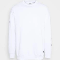 Meilleure affaire ⭐ YOURTURN Petit Prix UNISEX - Sweatshirt pullover Col rond all 💯 -YOURTURN Soldes 2022 71f31ae497e941d38b2d4f102628a997 scaled