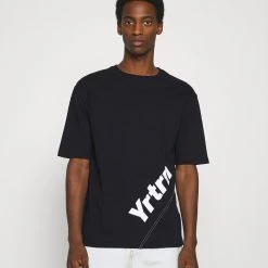 De gros 🛒 Qualité Excellente YOURTURN UNISEX - T-shirt imprimé t shirt Col rond all 🔔