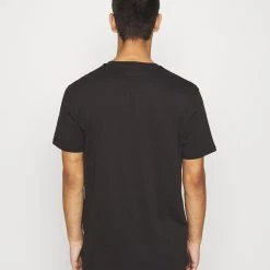 Tout neuf 😀 YOURTURN Rabais UNISEX - T-shirt basique t shirt Col rond all 🧨 10 Tout neuf 😀 YOURTURN Rabais UNISEX - T-shirt basique t shirt Col rond all 🧨 -YOURTURN Soldes 2022 86a0de956cbc4ce5b49905edf8edcde1 scaled