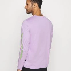 Meilleur prix ❤️ Promos YOURTURN UNISEX - T-shirt à manches longues t shirt Col rond all 🧨 10 Meilleur prix ❤️ Promos YOURTURN UNISEX - T-shirt à manches longues t shirt Col rond all 🧨 -YOURTURN Soldes 2022 899c298ffc87438fbf10a95f27aeca52 scaled