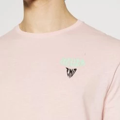 Offres 😍 YOURTURN UNISEX - T-shirt à manches longues Remise En Ligne t shirt Col rond all 🛒 -YOURTURN Soldes 2022 9097fa6472dc42b5b43e1a5bc9eb8a95 scaled