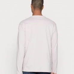 Acheter 😀 YOURTURN 5 PACK - T-shirt à manches longues Prix d’Amis t shirt Col rond all 😀 -YOURTURN Soldes 2022 9112bc553605467698d244f51fbde562 scaled