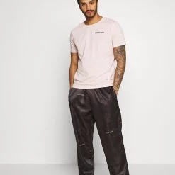 Meilleur prix 👍 YOURTURN T-shirt imprimé Prix Accessible t shirt Col rond all ⭐ -YOURTURN Soldes 2022 98604b384b2244c89334d24343598f76 scaled