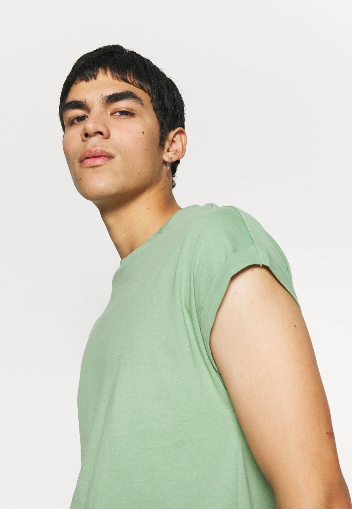 Offres ⭐ Soldes En Ligne YOURTURN UNISEX - T-shirt basique t shirt Col rond all ✔️ 6 Offres ⭐ Soldes En Ligne YOURTURN UNISEX - T-shirt basique t shirt Col rond all ✔️ – Image 4