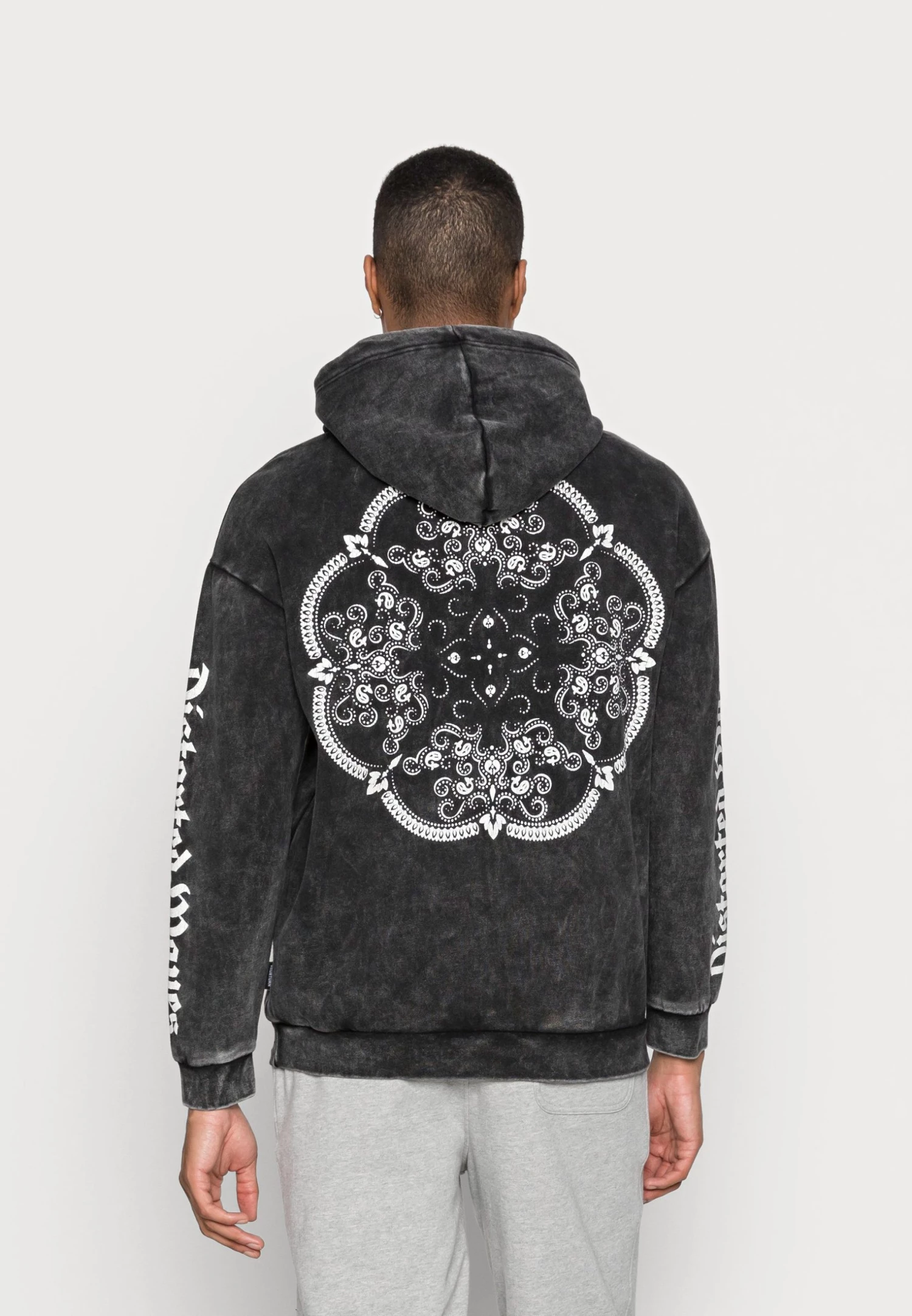 Tout neuf 🔥 YOURTURN BANDANA PRINT HOODIE - Sweat à capuche Se Vend Bas Prix pullover Capuche all 🧨 5 Tout neuf 🔥 YOURTURN BANDANA PRINT HOODIE - Sweat à capuche Se Vend Bas Prix pullover Capuche all 🧨 – Image 3