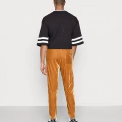 Top 10 👍 Prix Abordable YOURTURN FESTIVE JOGGER - Pantalon de survêtement trouser Haute all 🎁 -YOURTURN Soldes 2022 af26f406eeba40fba4880c6d426b3cf9 scaled