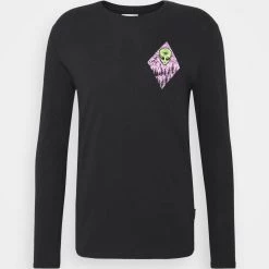 Top 10 ❤️ Qualité Fiable YOURTURN T-shirt à manches longues t shirt Col rond all 🎉 -YOURTURN Soldes 2022 b12eff18b1884a4d8f8a2a687acff5ba scaled