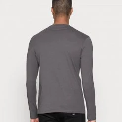 Grosses soldes ✔️ YOURTURN Bonne Qualité UNISEX - T-shirt à manches longues t shirt Col rond all 🎁 -YOURTURN Soldes 2022 b36f05486db24520b4221ca1734bfd18 scaled