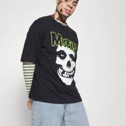 Le moins cher ✔️ YOURTURN Vendre-Réclame MISFIT SKULL UNISEX - T-shirt imprimé t shirt Col rond all ✨ -YOURTURN Soldes 2022 b546c8718c454ab88274b178871d5162 scaled