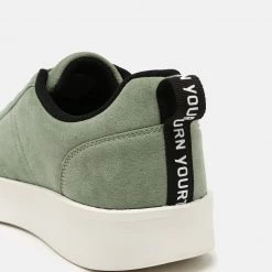 Offres 😀 YOURTURN Haute Qualité UNISEX - Baskets basses sneaker Rond all 🔔 17 Offres 😀 YOURTURN Haute Qualité UNISEX - Baskets basses sneaker Rond all 🔔 -YOURTURN Soldes 2022 b6005b5de7b54cabaf05a4670513bfa8 scaled