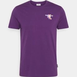 Acheter 👍 Prix Préférentiel YOURTURN UNISEX - T-shirt imprimé t shirt Col rond all 😍 -YOURTURN Soldes 2022 b74e8b5df1524649a2884c3a24b52b4e 1 scaled