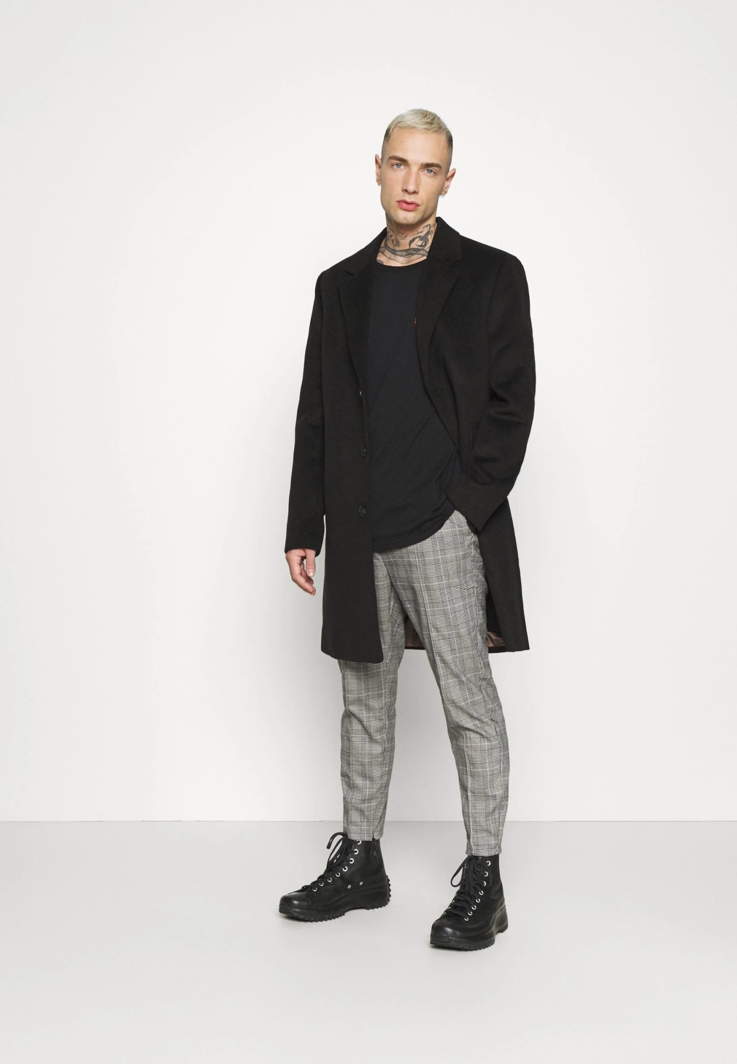 Les meilleures critiques de 🛒 Qualité Fiable YOURTURN UNISEX - T-shirt à manches longues t shirt Col rond all 🧨 4 Les meilleures critiques de 🛒 Qualité Fiable YOURTURN UNISEX - T-shirt à manches longues t shirt Col rond all 🧨 – Image 2