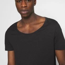 Sortie 🔔 YOURTURN UNISEX - T-shirt basique Prix Discount t shirt Col rond all 🔥 13 Sortie 🔔 YOURTURN UNISEX - T-shirt basique Prix Discount t shirt Col rond all 🔥 -YOURTURN Soldes 2022 c56f9d9926bd454aa79ee669332cbe09 scaled