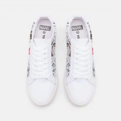 Remise 🛒 Prix Gelé YOURTURN MARVEL UNISEX - Baskets basses sneaker Rond all 🎁 -YOURTURN Soldes 2022 cb4eeb7b60384ca3ae0e8a74497ba754 1 scaled