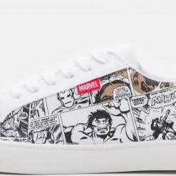Remise 🛒 Prix Gelé YOURTURN MARVEL UNISEX - Baskets basses sneaker Rond all 🎁 -YOURTURN Soldes 2022 d3b0196721a849c8802148d38e010e80 scaled
