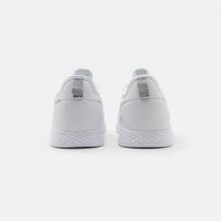 Tout neuf 🔥 YOURTURN UNISEX - Baskets basses Prix Gelé sneaker Rond all 😀 11 Tout neuf 🔥 YOURTURN UNISEX - Baskets basses Prix Gelé sneaker Rond all 😀 -YOURTURN Soldes 2022 d454f4fbc98b4c22a50e61a49ce2eb94 scaled