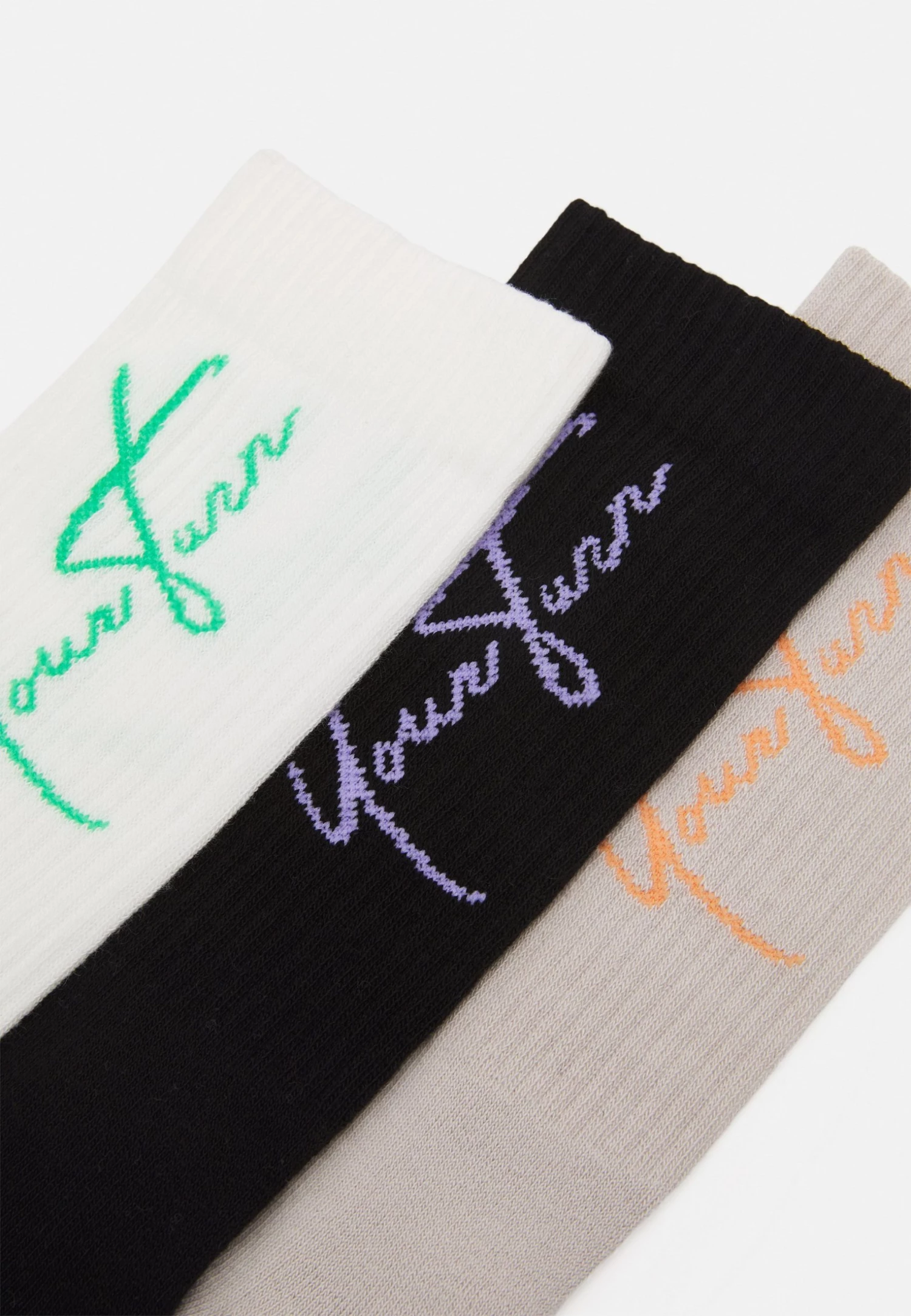 Offres ✨ YOURTURN YRTRN LOGO 3 PACK - Chaussettes Prix Exclusifs stocking Imprimé men 🎉 4 Offres ✨ YOURTURN YRTRN LOGO 3 PACK - Chaussettes Prix Exclusifs stocking Imprimé men 🎉 – Image 2