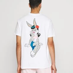 Remise ✨ YOURTURN LOONEY TUNES UNISEX - T-shirt imprimé Prix Réduit t shirt Col rond all ✨ 9 Remise ✨ YOURTURN LOONEY TUNES UNISEX - T-shirt imprimé Prix Réduit t shirt Col rond all ✨ -YOURTURN Soldes 2022 da7e382c7e634714bd6e8c3750bb23e1 scaled