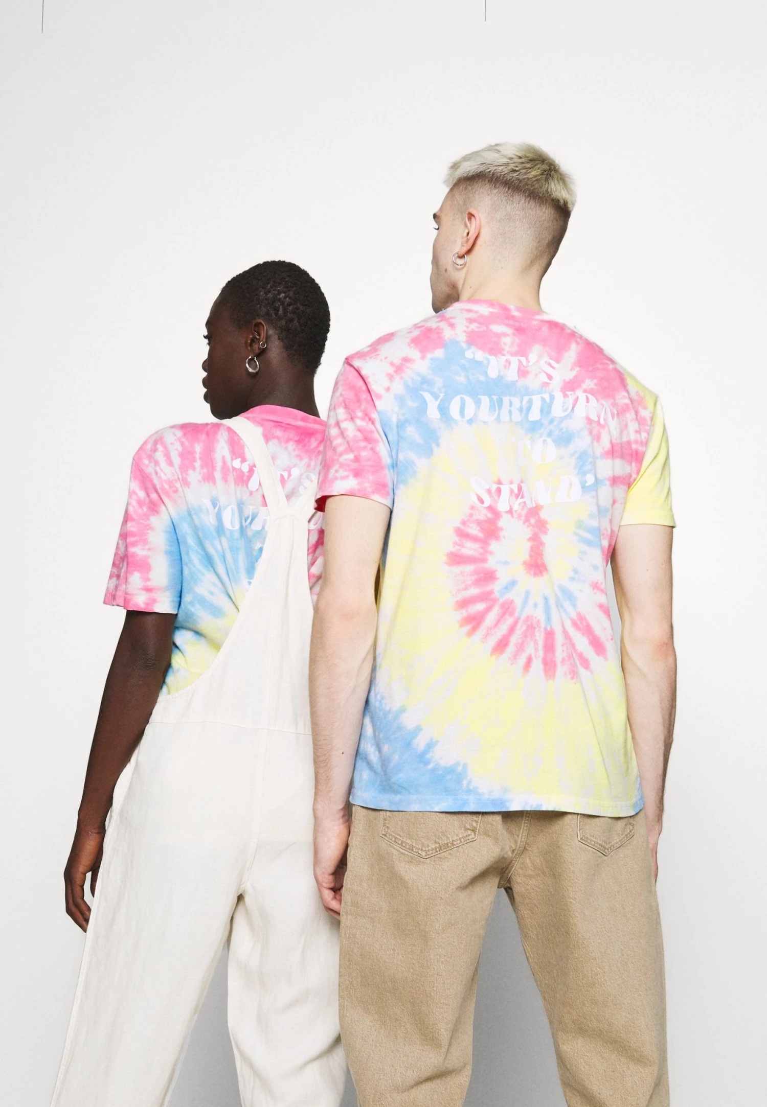 Acheter ✔️ Prix Légers YOURTURN PRIDE UNISEX - T-shirt imprimé t shirt Col rond all 🔔 5 Acheter ✔️ Prix Légers YOURTURN PRIDE UNISEX - T-shirt imprimé t shirt Col rond all 🔔 – Image 3