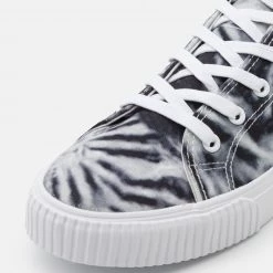 Vente flash 🤩 YOURTURN Prix Légers UNISEX - Baskets montantes sneaker Rond all 🔔 15 Vente flash 🤩 YOURTURN Prix Légers UNISEX - Baskets montantes sneaker Rond all 🔔 -YOURTURN Soldes 2022 df380eea25714fe995c4200a2ab8c38d scaled