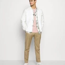 YOURTURN Soldes 2022 -YOURTURN Soldes 2022 ecfebfecd39c4047ba8171d7e71e88f5 scaled