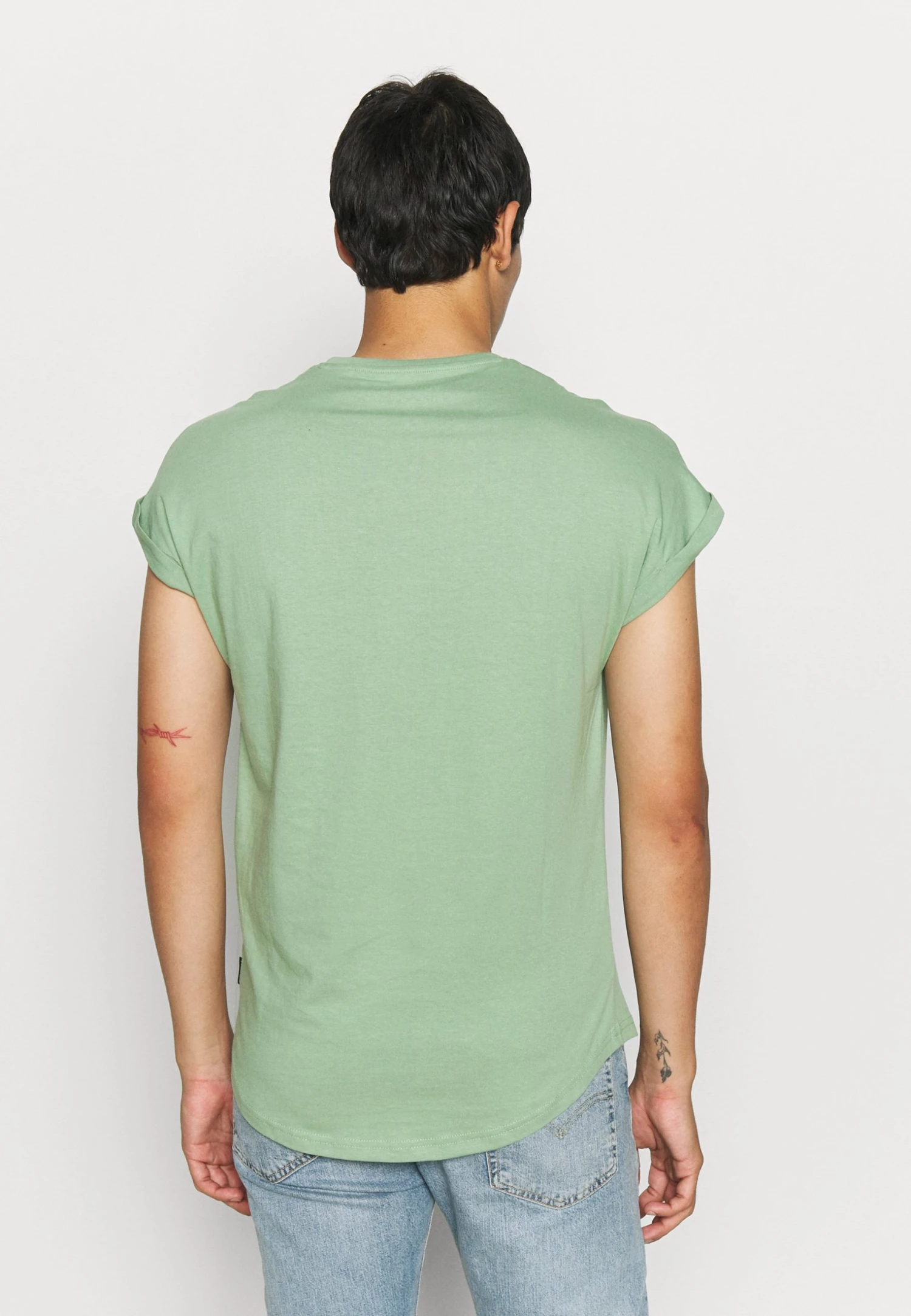 Offres ⭐ Soldes En Ligne YOURTURN UNISEX - T-shirt basique t shirt Col rond all ✔️ 5 Offres ⭐ Soldes En Ligne YOURTURN UNISEX - T-shirt basique t shirt Col rond all ✔️ – Image 3