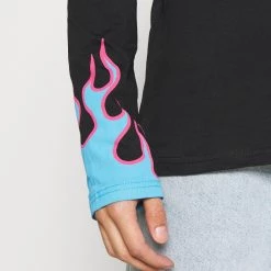 De gros ⭐ YOURTURN UNISEX - T-shirt à manches longues Prix Imbattable t shirt Col rond all ⭐ -YOURTURN Soldes 2022 edebc3daf9d14bedad7c12d64d62cd98 scaled