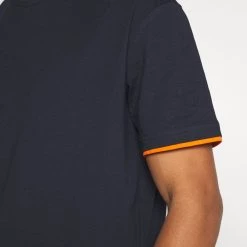 Offres 🔔 Meilleur Prix Garanti YOURTURN UNISEX - T-shirt basique t shirt Col rond all 🔔 -YOURTURN Soldes 2022 f51ff13e17194a688a0bcb140ce3f3c4 scaled