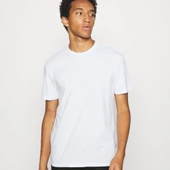 Le moins cher 🌟 YOURTURN Bon Rapport Coût-Efficacité 5 PACK - T-shirt basique t shirt Col rond all 🎁 -YOURTURN Soldes 2022 fa8b9c854b2d4baeb9887b15587a3038 scaled