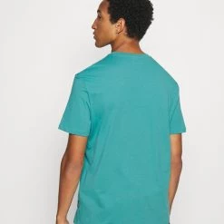 Le moins cher 🌟 YOURTURN Bon Rapport Coût-Efficacité 5 PACK - T-shirt basique t shirt Col rond all 🎁 -YOURTURN Soldes 2022 ffbd110bff4c44e2908f3c1c77116d7d scaled